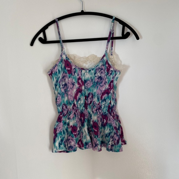 Cute tank top - Picture 4 of 4